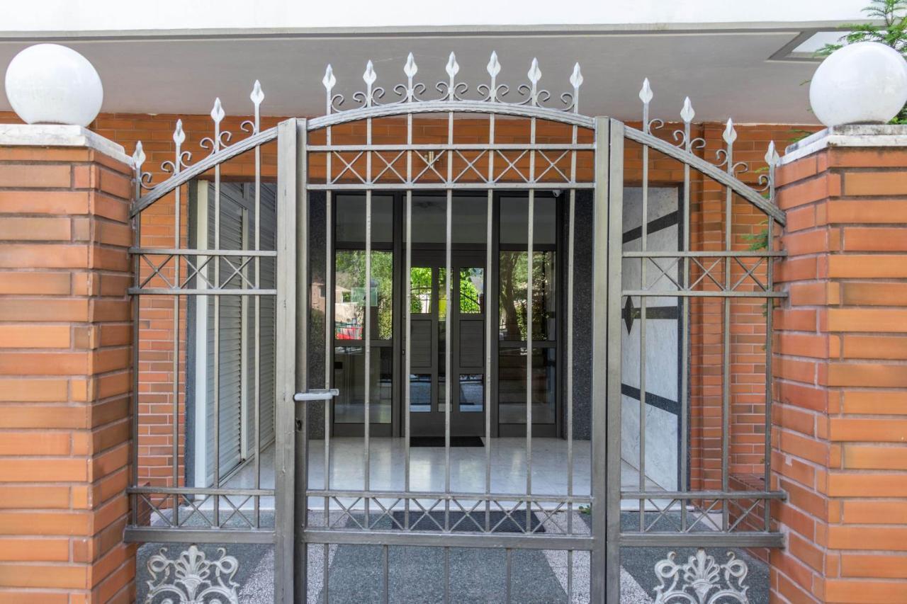 East City Living Apt - Netflix, Vesta Philoxenia Thessaloníki Luaran gambar